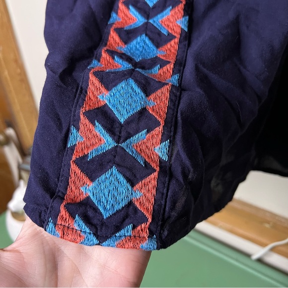 Umgee Embroidered Deep Blue Tunic Shift Dress S Floral 3/4 Sleeve Tassels - Picture 7 of 12